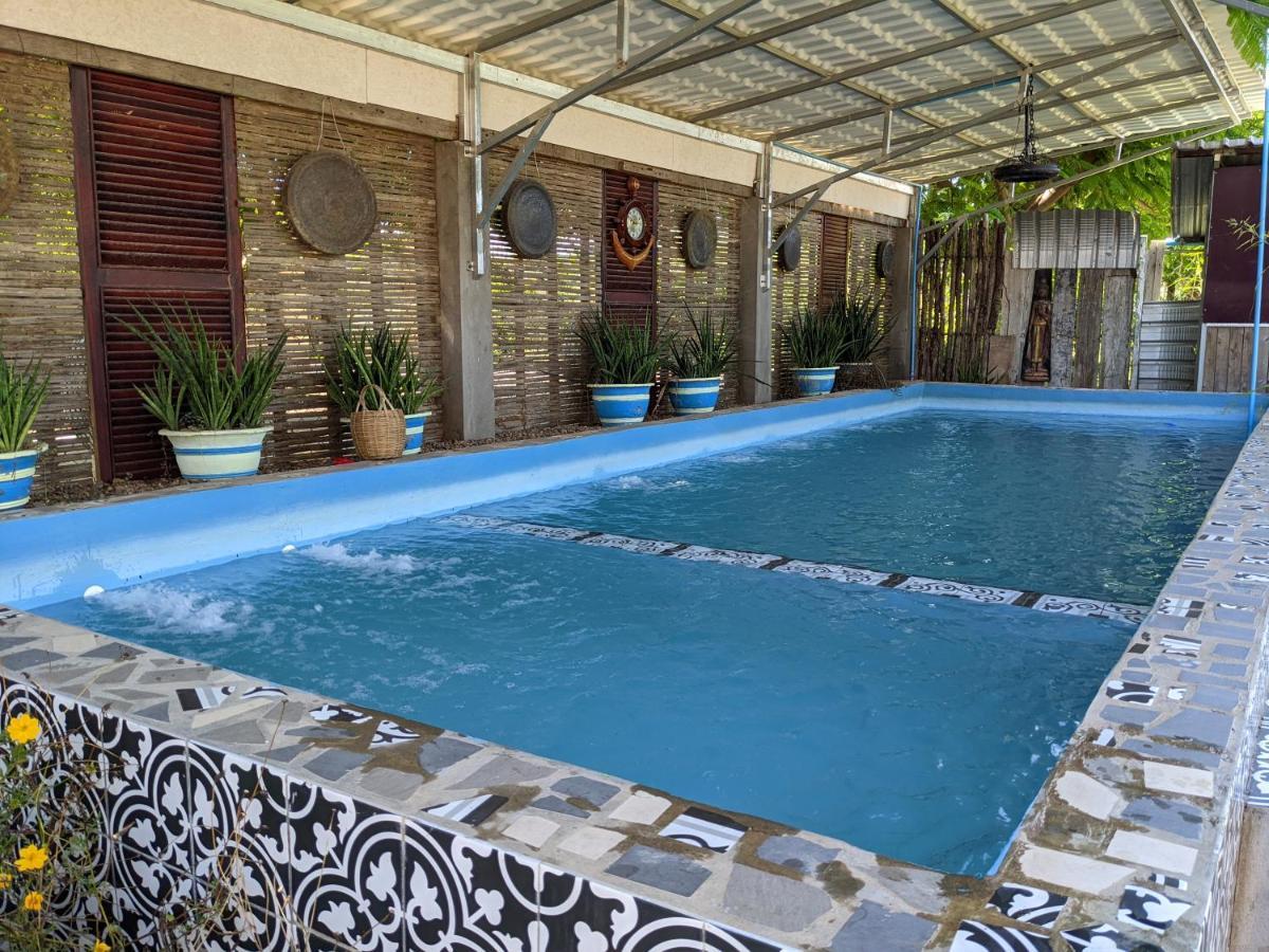 Silk Island Homestay Phnom Penh Exterior photo